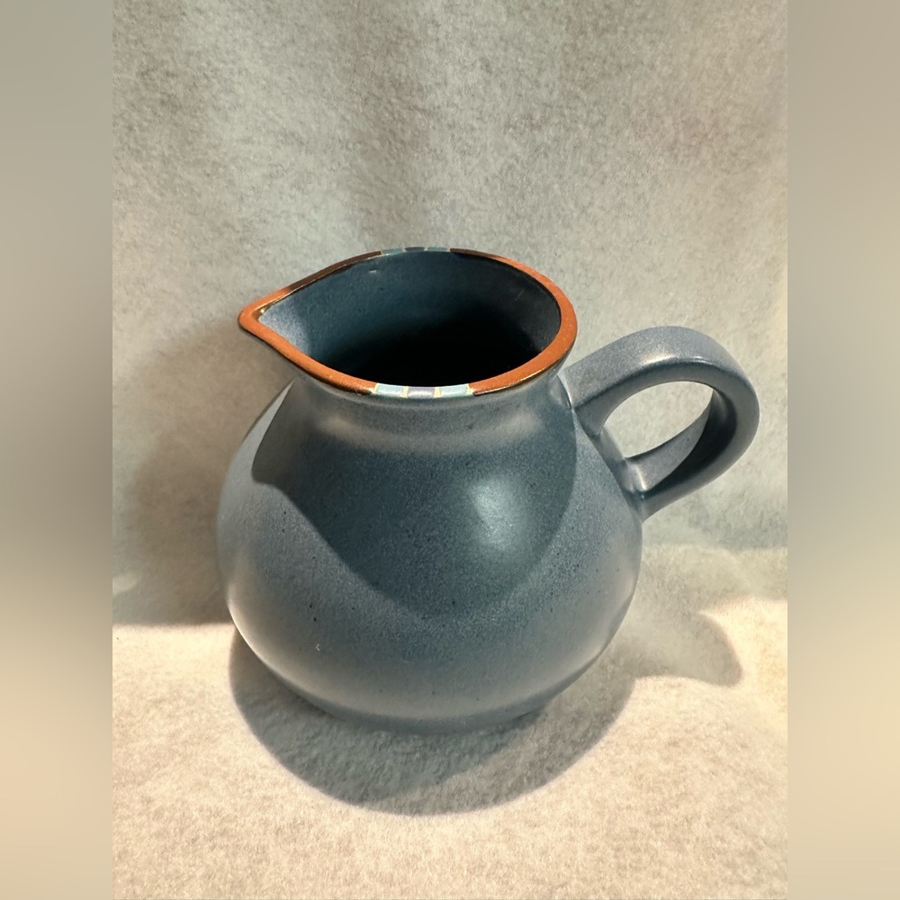 DANSK Mesa Sky Blue 48oz Pitcher Portugal Discontinued Excellent Condition - Picture 2 of 6
